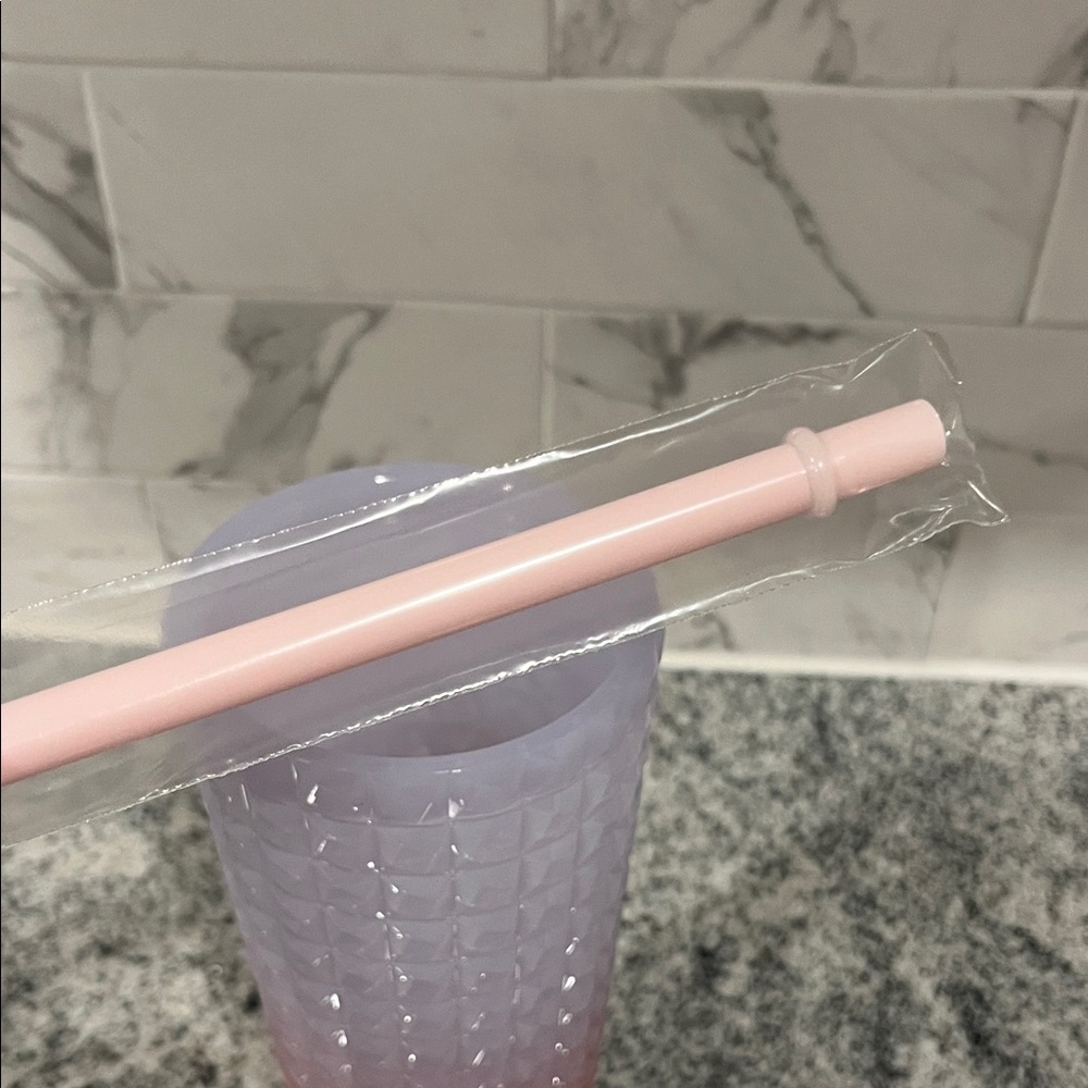 NWT Starbucks Limited Edition Cherry Blossom Cold Cup Gradient Pink 24oz - Picture 12 of 13